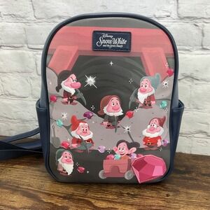 Disney Snow White and the Seven Dwarfs Mining Light-Up Mini Backpack Not Working